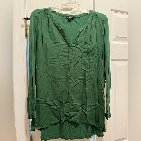 Green 3/4 sleeve blouse, New Directions, XL - Picture 1 of 2